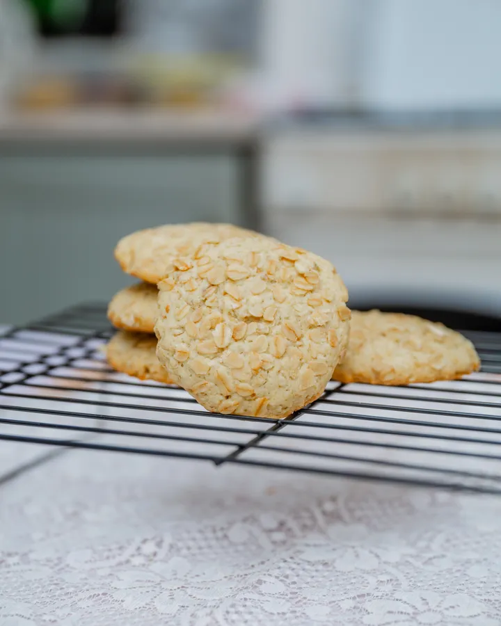 Freshly baked Madge Treats cookies in Accra - photo 3