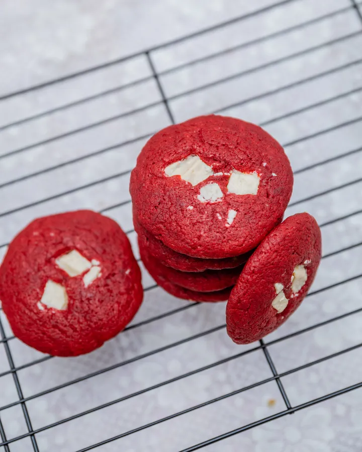 The Red Queen Cookies - photo 3 of 4