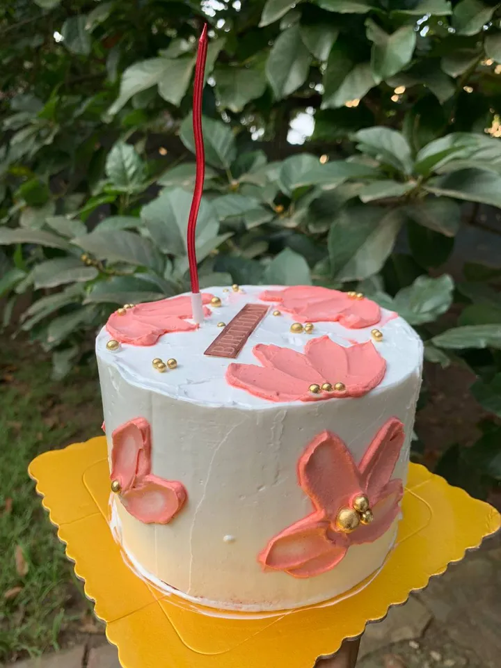 Madge Treats birthday cake in Accra — photo 5