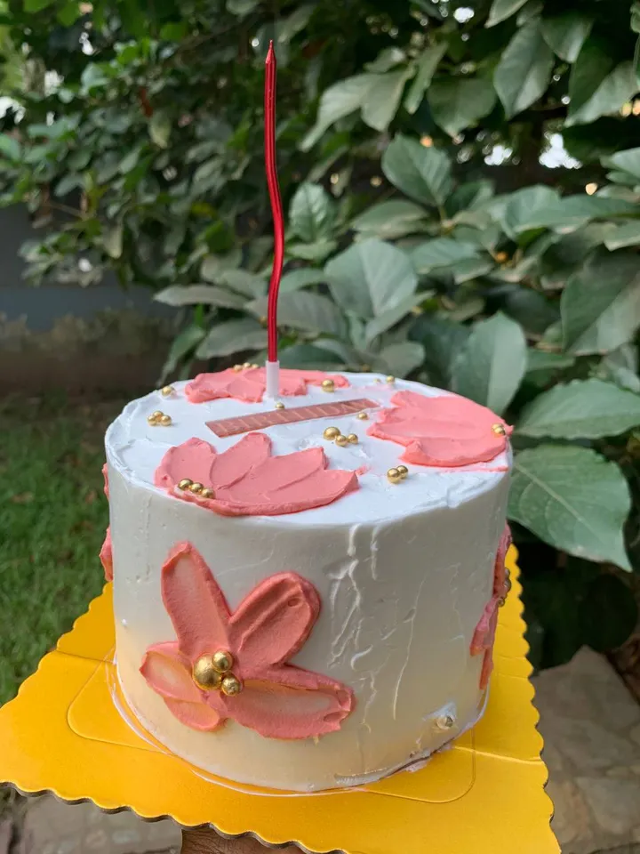 Madge Treats birthday cake in Accra — photo 7