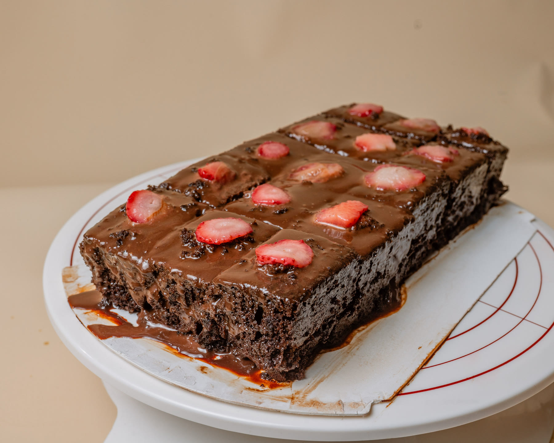 Strawberry chocolate brownie
