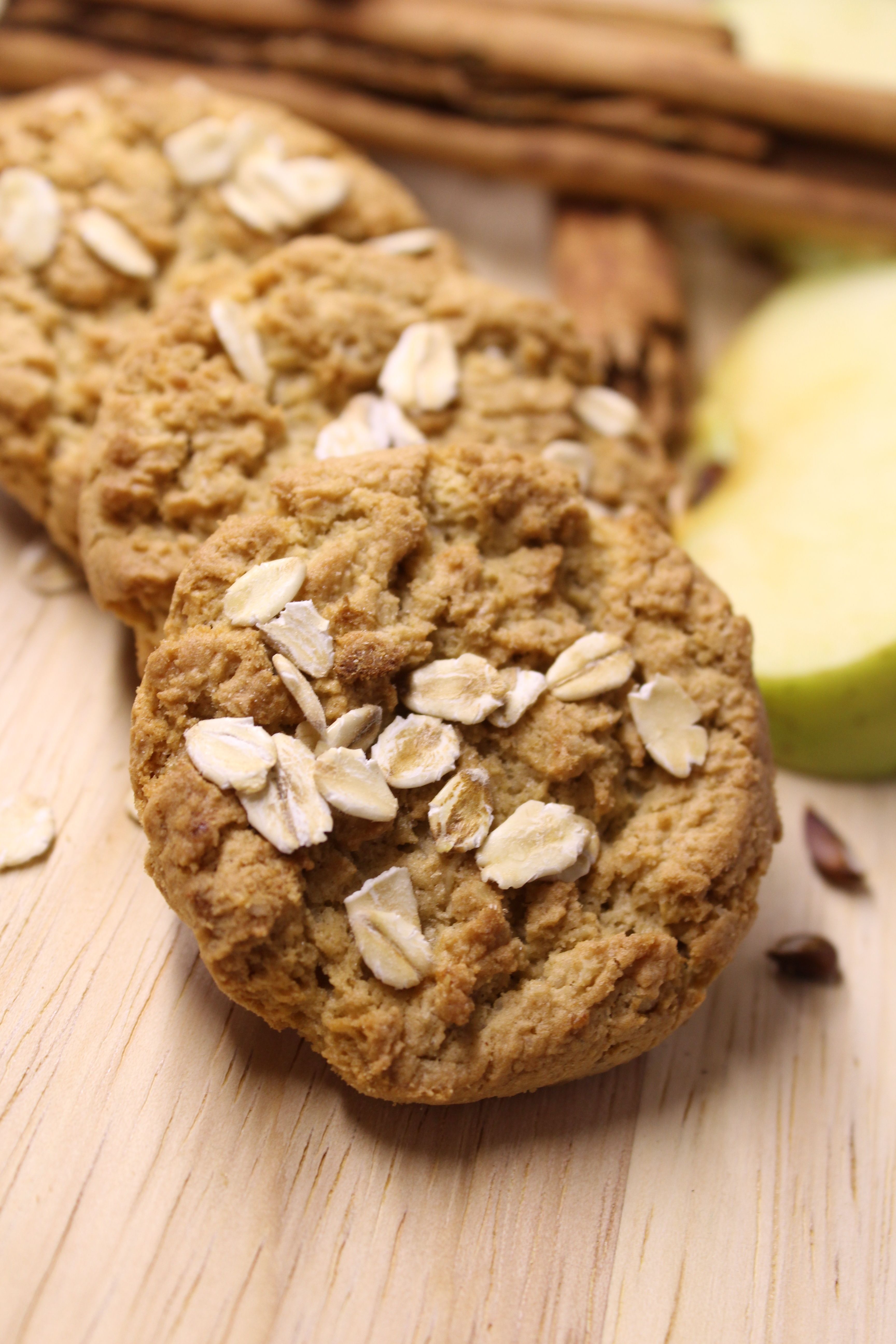 Golden Oat Crunch Cookies